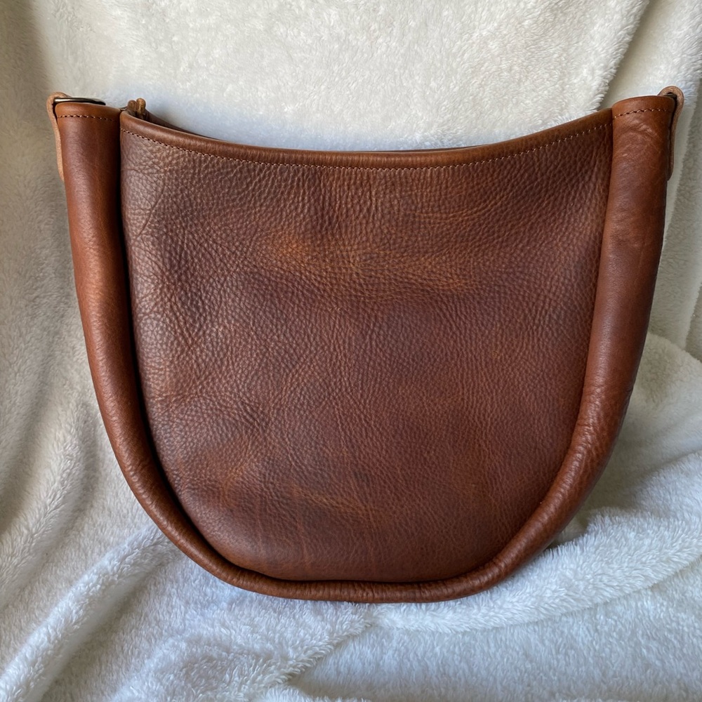 Go Forth Goods Medium Saddle Celeste
